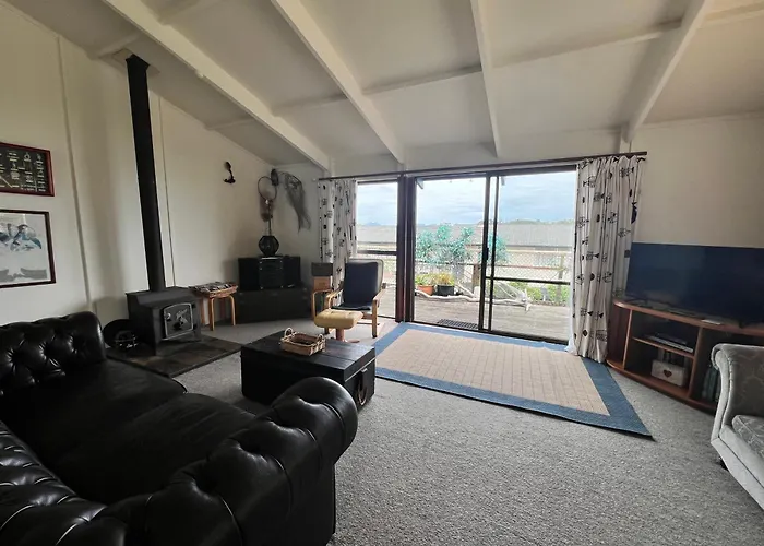 The Nest-Stunning Seaview\'S
