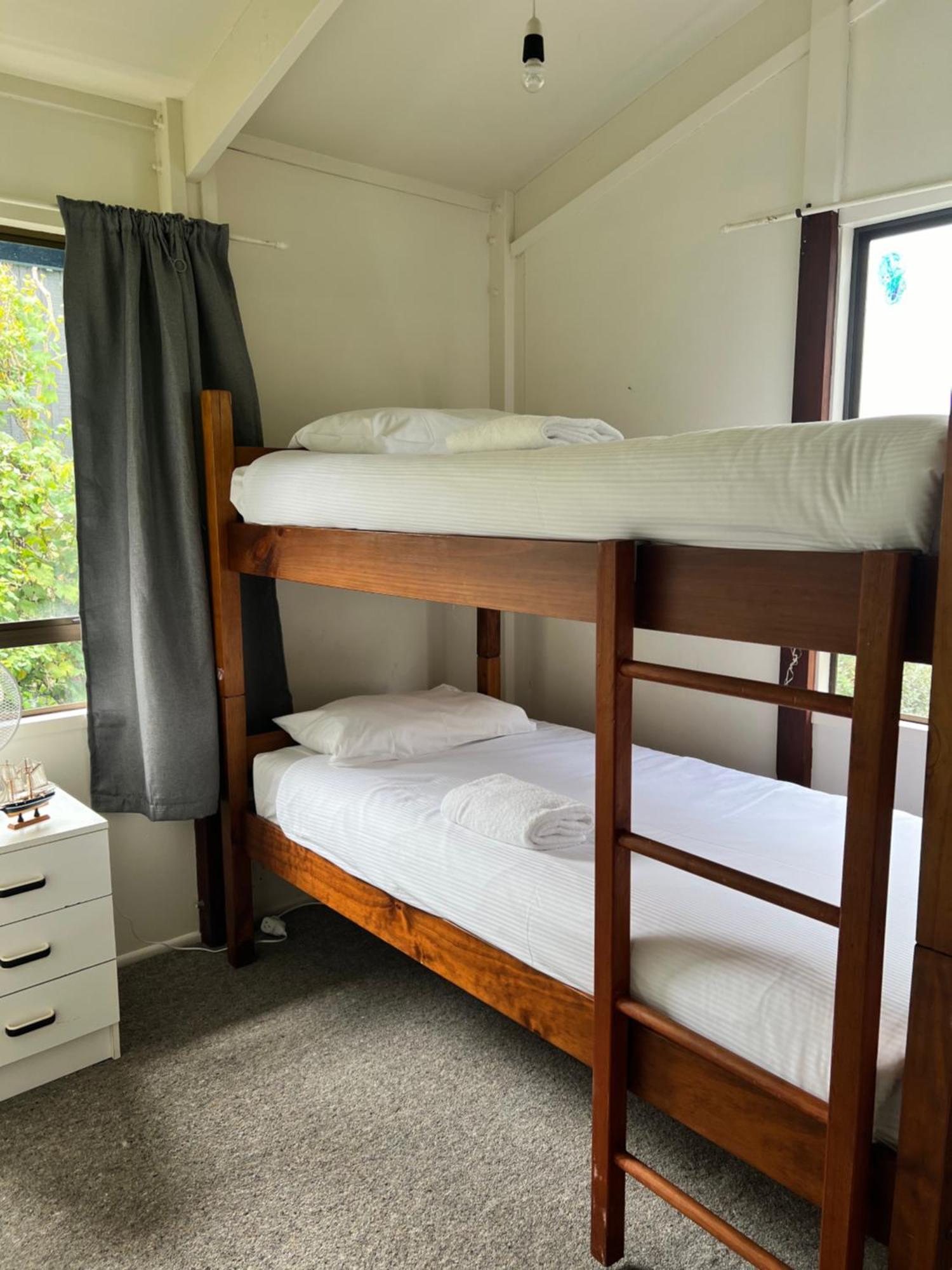 The Nest-stunning Seaview's Holiday home *