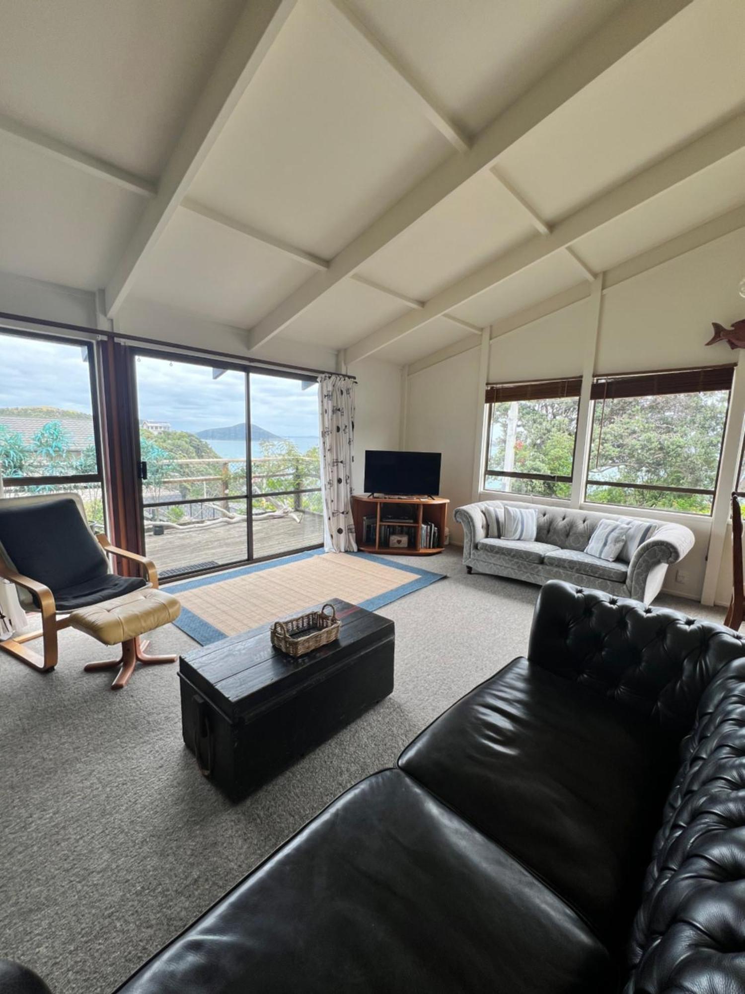 The Nest-stunning Seaview's Holiday home