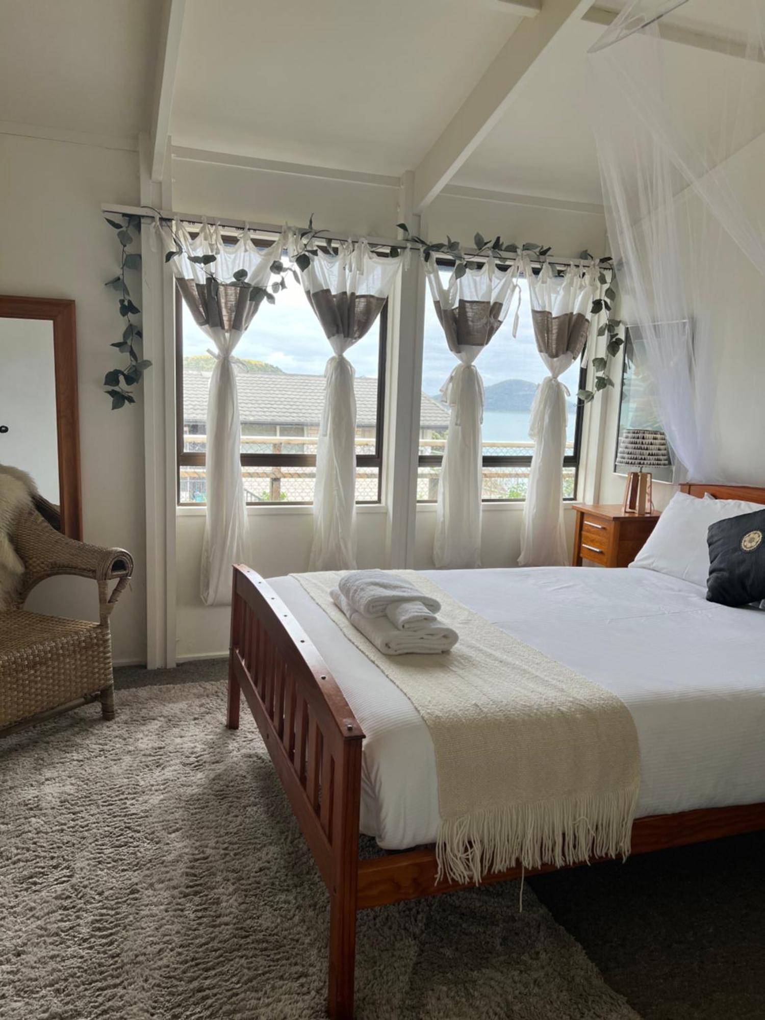 Holiday home The Nest-stunning Seaview's