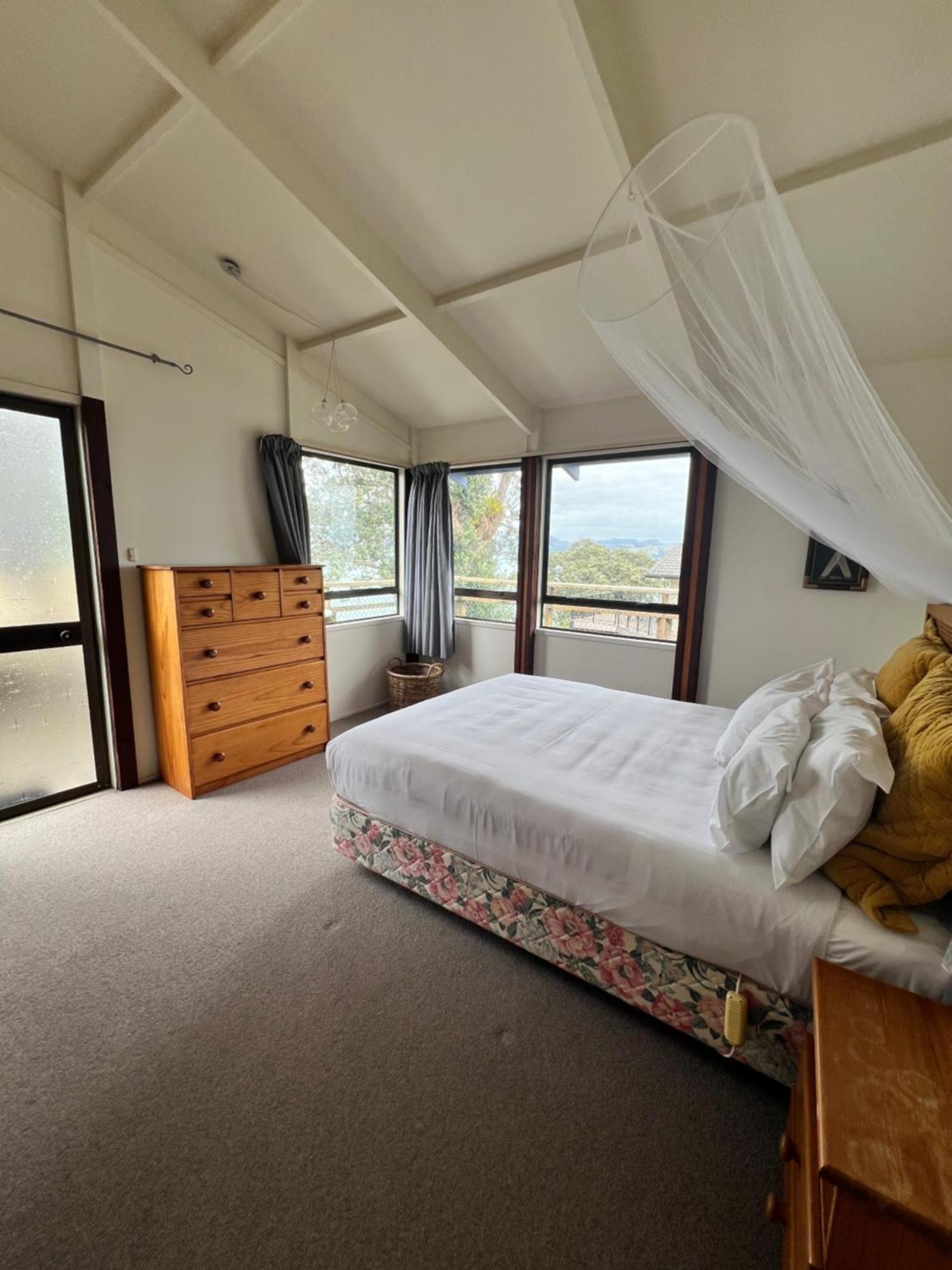 The Nest-stunning Seaview's * Coromandel